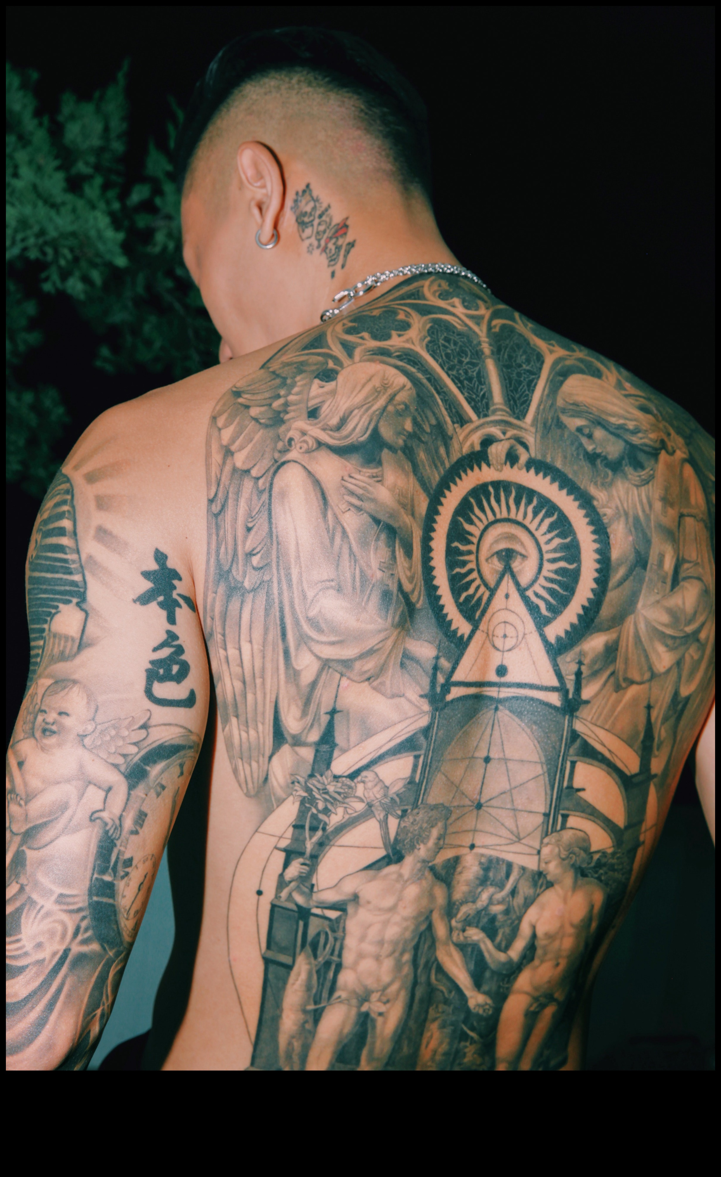 Living Artistry: reālisma tetovējumi ar modernu un māksliniecisku malu