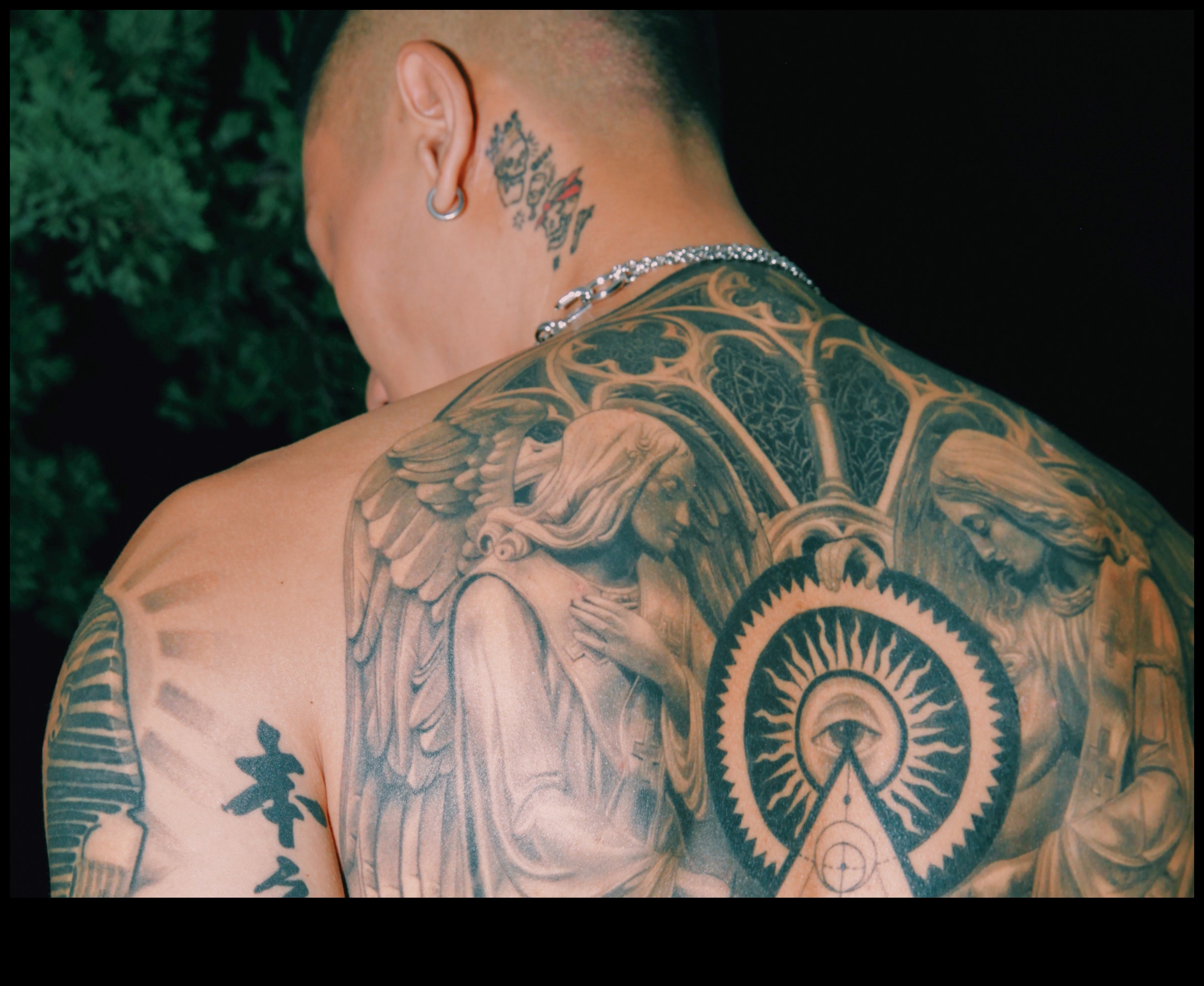 Living Artistry: reālisma tetovējumi ar modernu un māksliniecisku malu