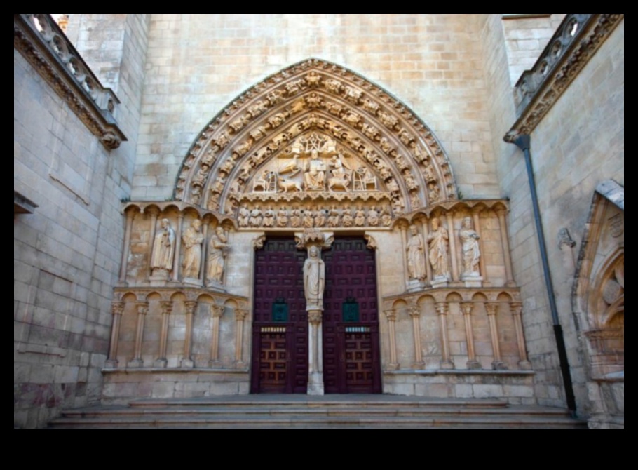 Katedrāles hronikas: mākslinieciskās reprezentācijas gotikas baznīcās