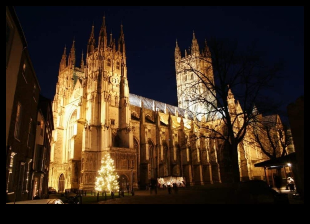 Lidojošie balsti un rievotas velves: arhitektūras brīnumi gotiskās ēkās