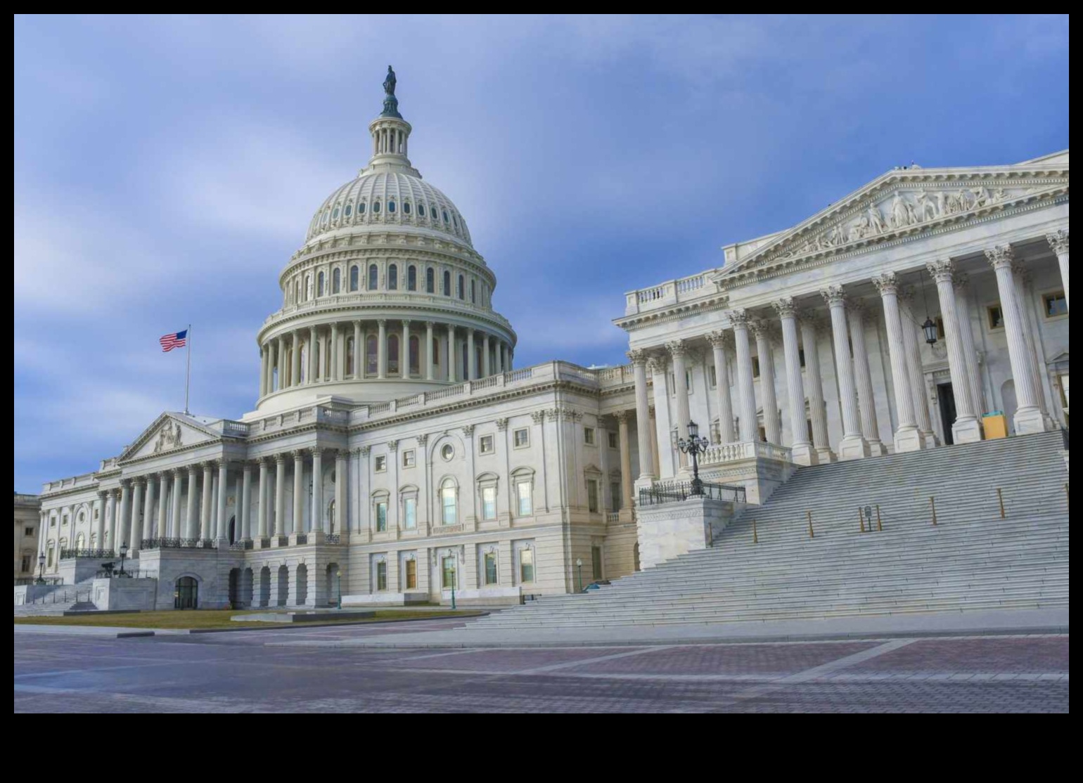 Pilnības pīlāri: arhitektūras ietekme neoklasicisma meistardarbos