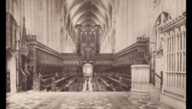 Katedrāles kori: mākslinieciskā reprezentācija gotiskajās kora telpās